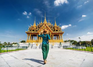 Top 10 Must-Visit Temples in Bangkok Top 10 Best temples in Bangkok, Thailand