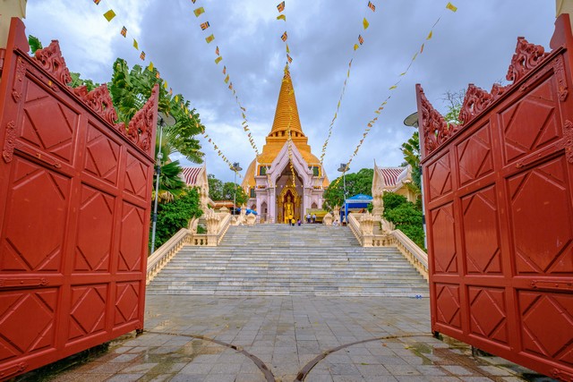 Nakhon Pathom Things to do-Attractions
