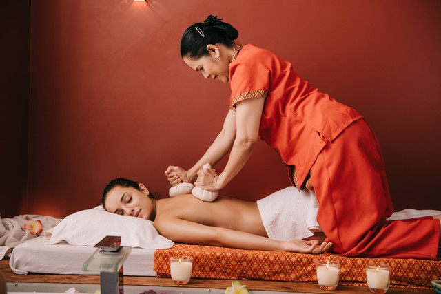 Relax with the Thai Massage and Traditional Massage