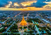 Wat Phra Pathom Chedi Phra Pathom Chedi , Nakhon Pathom , Thailand
