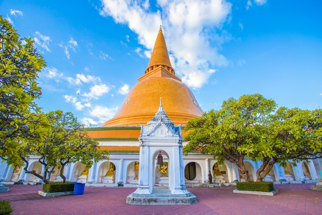 massive bell-shaped stupa