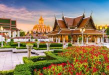 Wat Ratchanatdaram (Metal Castle) Wat Ratchanatdaram temple in Bangkok